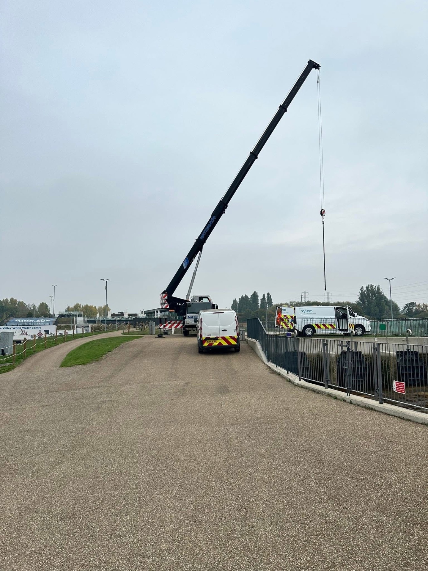 Mobile crane working at Lee Valley White Water Centre